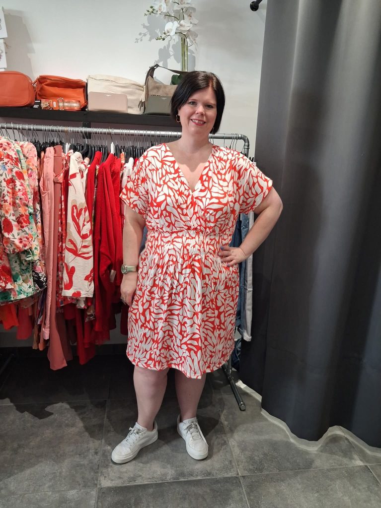 robe magique courte
